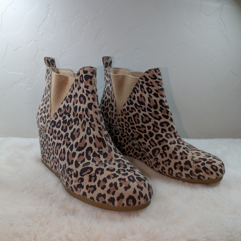 TOMS Kelsey Wedge Ankle Booties – Light Leopard Print – Size 10 - Picture 3 of 14